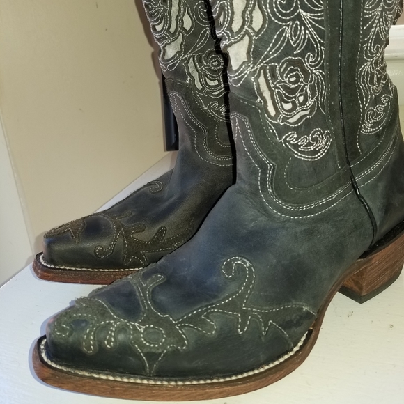 NWT grey cowgirl boots real leather - Picture 6 of 7